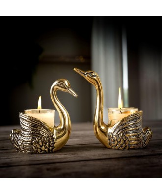 Aluminium Pair Of Swans Showpiece